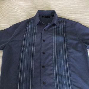 Axist blue dress shirt size medium polyester